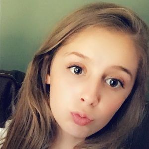 Meet your Posher, Faith